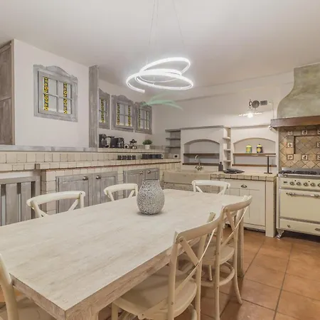 Casa Mimosa Semesterbostad Lierna